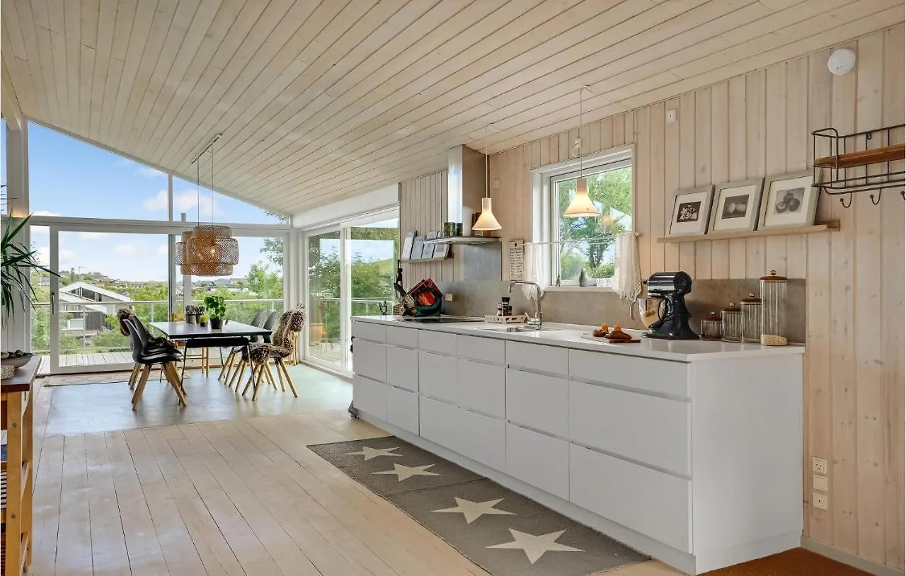Holiday home 3 Bedroom Amazing Home In Ebeltoft