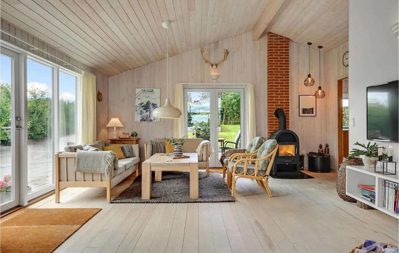 3 Bedroom Amazing Home In Ebeltoft