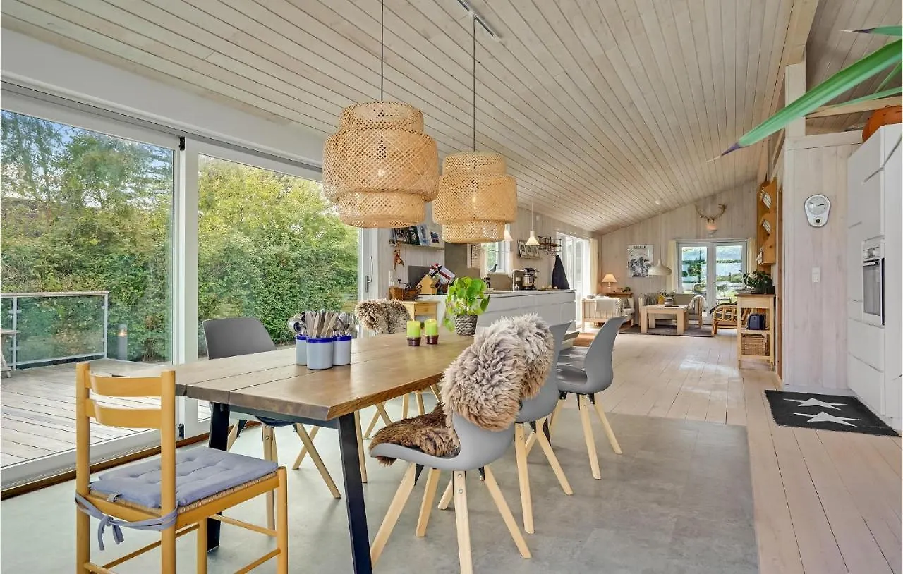 Holiday home 3 Bedroom Amazing Home In Ebeltoft