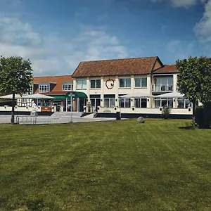 3* Hotel Molskroen Strandhotel